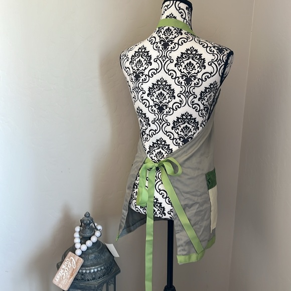 Home-made‎ aapron - Picture 2 of 5